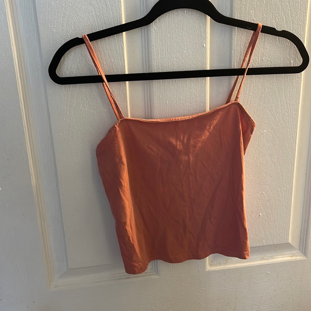 Basic cropped cami